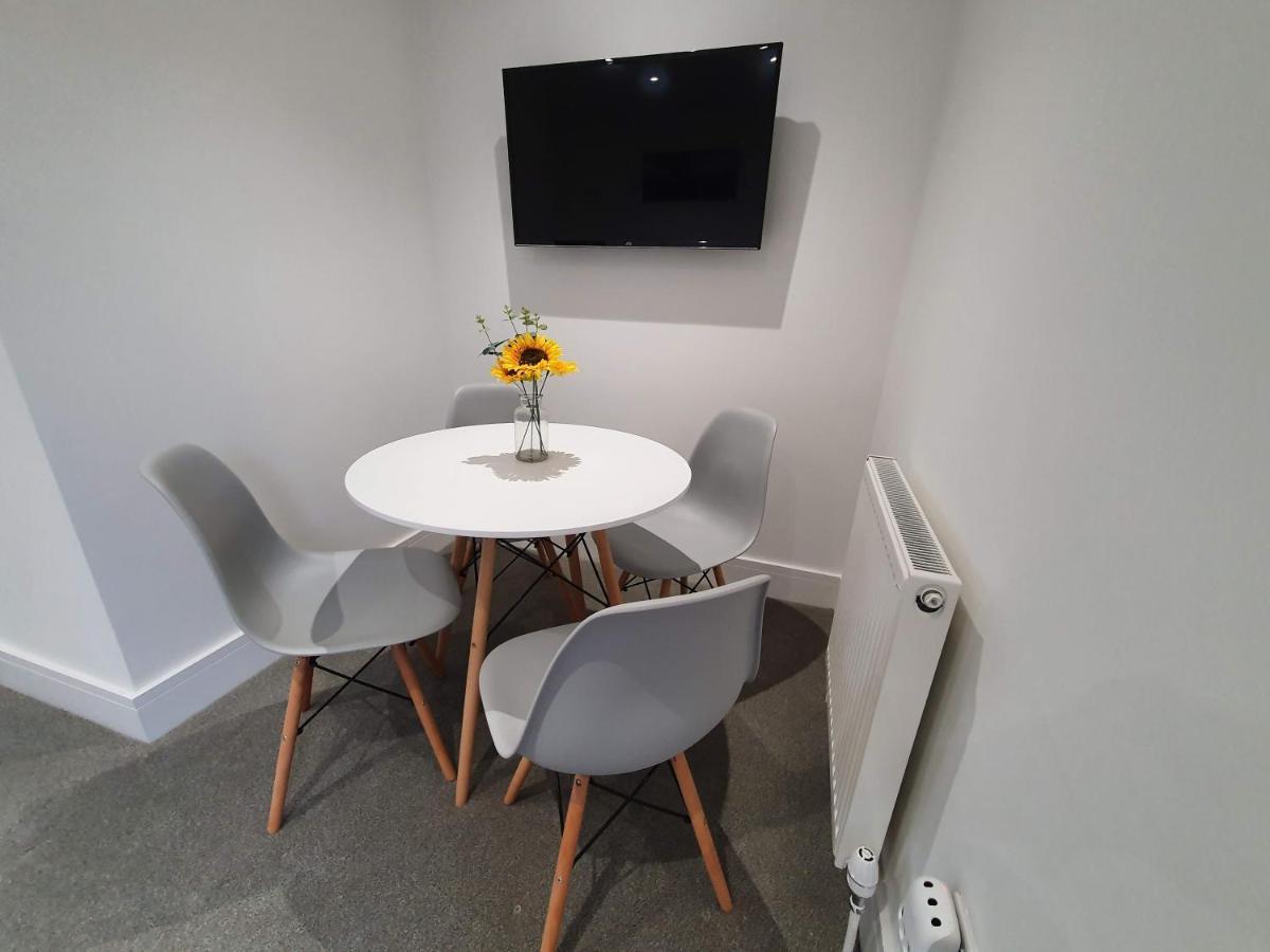 2 Bedroom Apartments In Filton By Cliftonvalley Apartments Bristol Eksteriør bilde