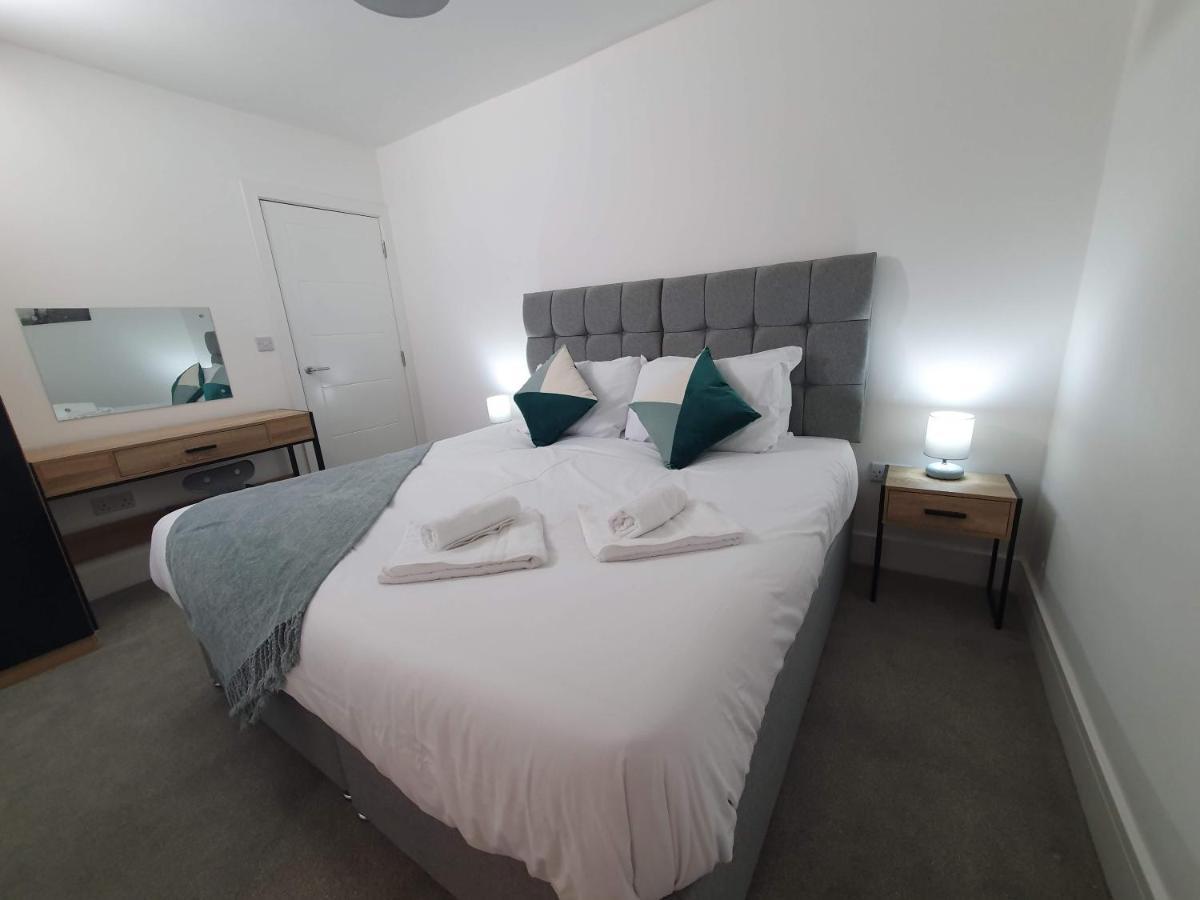 2 Bedroom Apartments In Filton By Cliftonvalley Apartments Bristol Eksteriør bilde