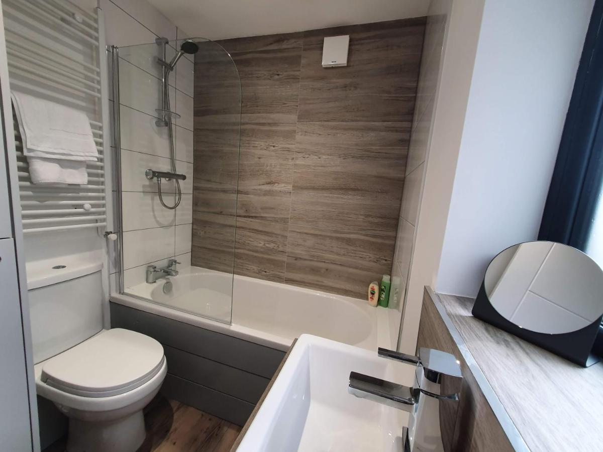 2 Bedroom Apartments In Filton By Cliftonvalley Apartments Bristol Eksteriør bilde
